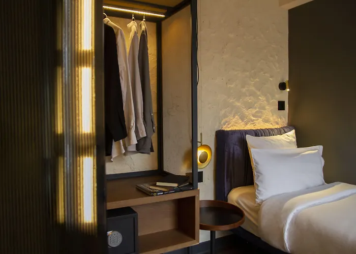 Отель Letoh Letoh 4*