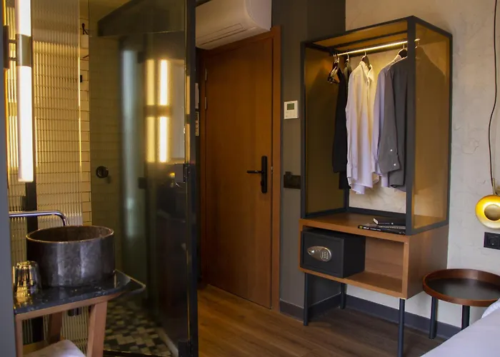 Letoh Letoh San Sebastian